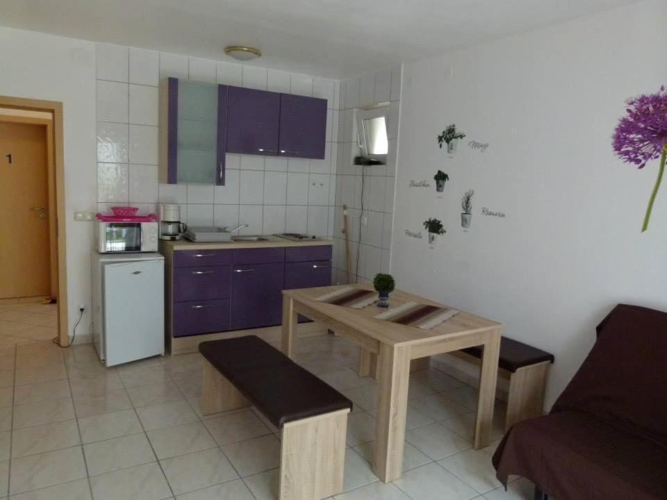 Apartmani Ivanic Vir Exterior photo