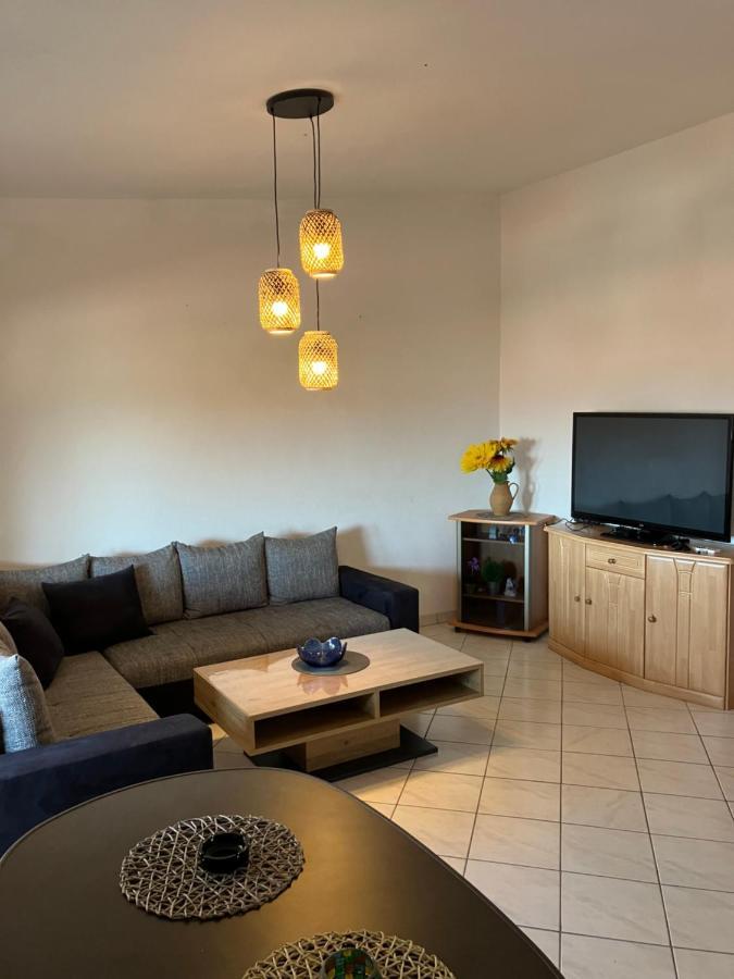 Apartmani Ivanic Vir Exterior photo