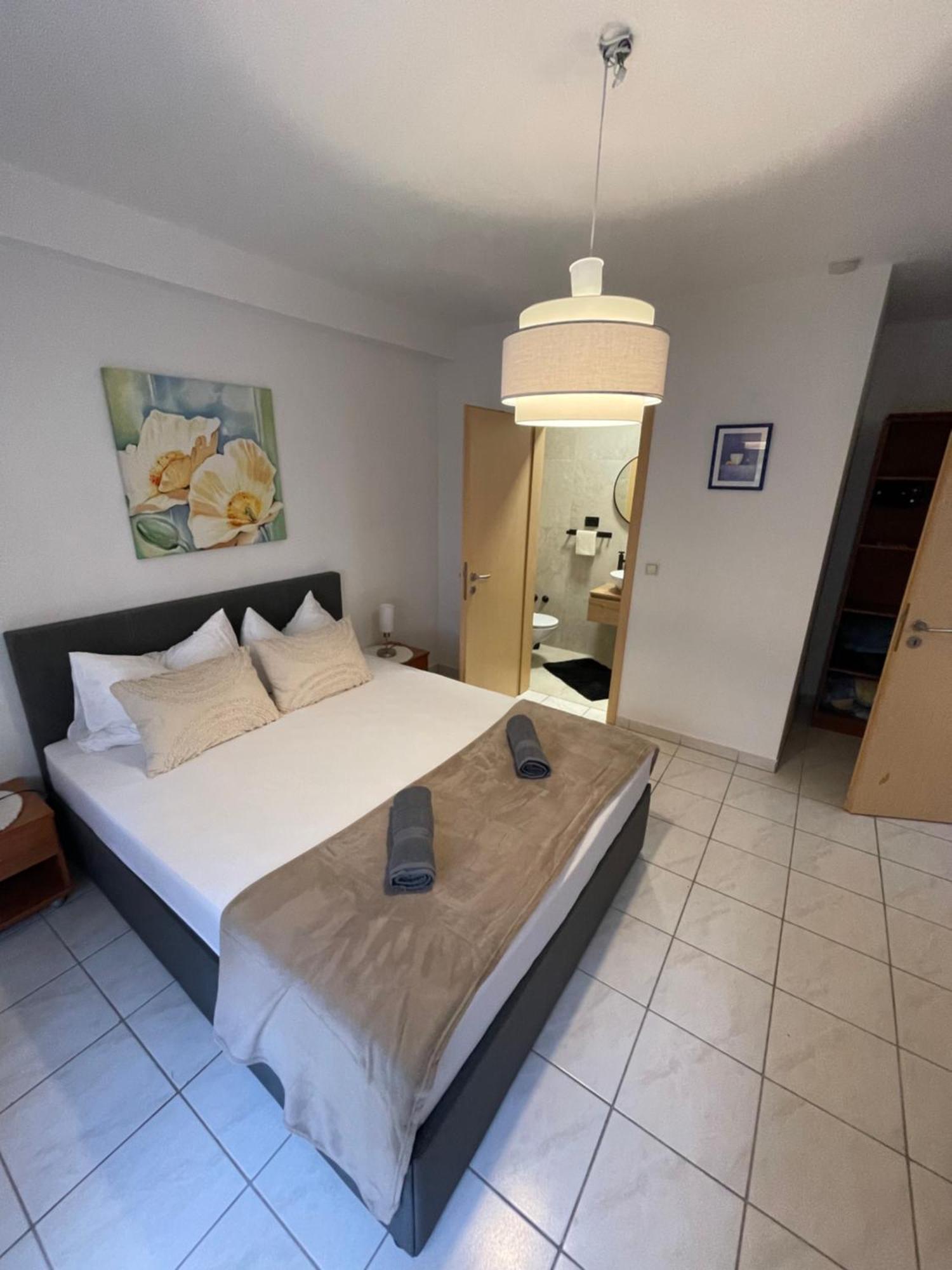 Apartmani Ivanic Vir Exterior photo